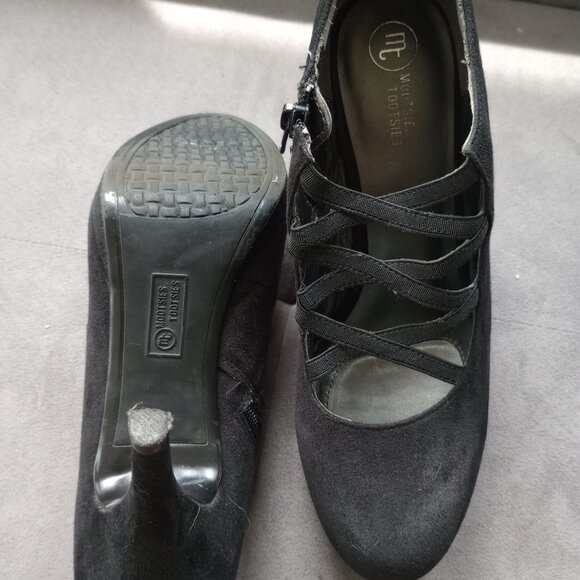 High heals - Picture 3 of 4